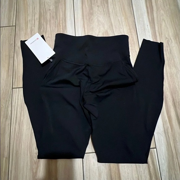28” Lululemon Base Pace HR Tight Leggings NWT Black size 4 - Picture 6 of 6